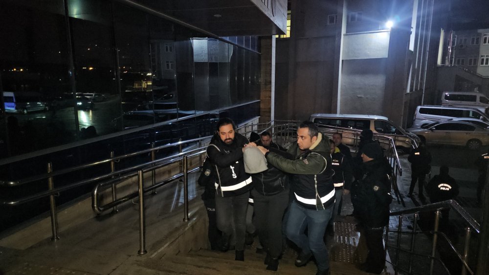 zonguldakta tefeci operasyonu gozaltina alindilar 0 HmRjwPzU