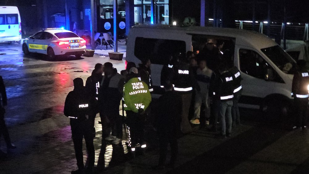 zonguldakta tefeci operasyonu gozaltina alindilar 4 PDwejTOr