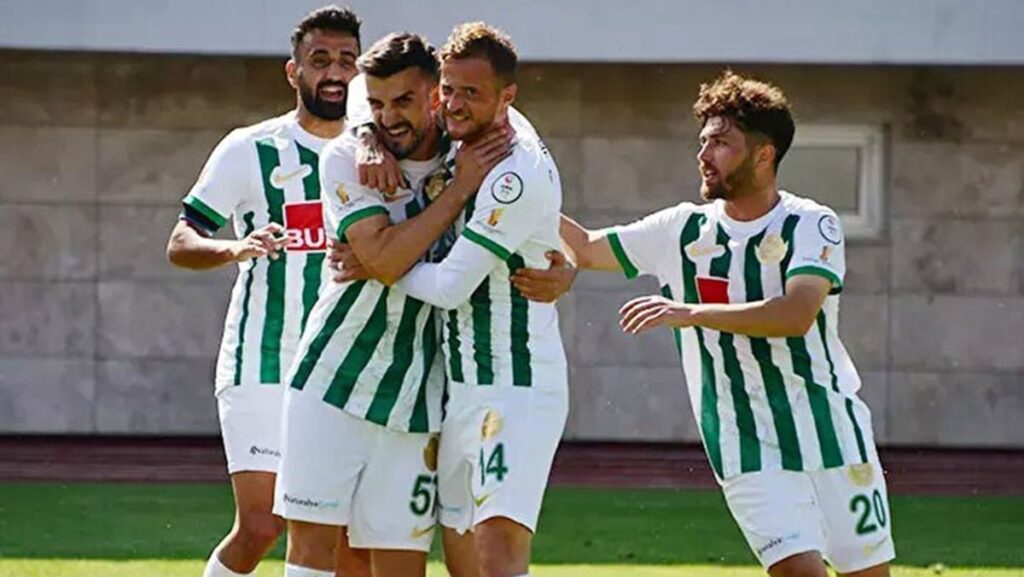 1 lig takimi ucuz yirtti PvFtTV5w