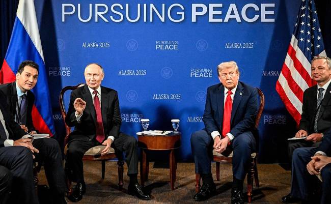 7 yil sonra tarihi zirve trump ile putin gorustu 1 udZUzGai