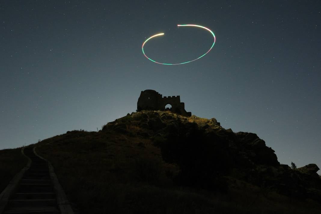 700 yıllık Kov Kalesi'nde perseid meteor yağmuru 2 700 yillik kov kalesinde perseid meteor yagmuru 1 2wUJ5pJ7