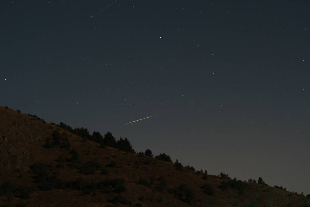 700 yıllık Kov Kalesi'nde perseid meteor yağmuru 6 700 yillik kov kalesinde perseid meteor yagmuru 5 ESZpJbkz