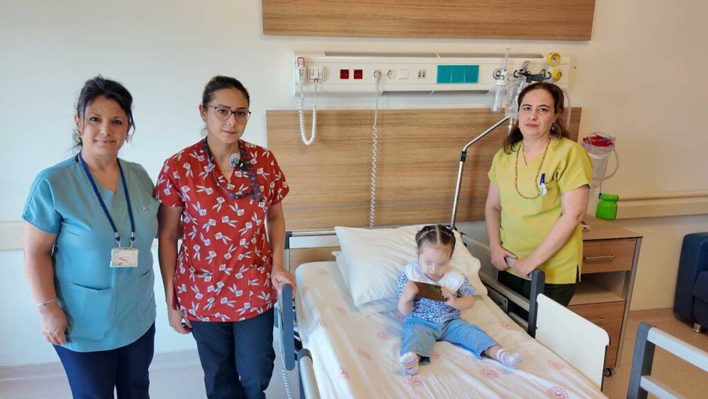 8 aylik bebegin bobreginden 15 milimetrelik tas cikti tVQ9HEWR