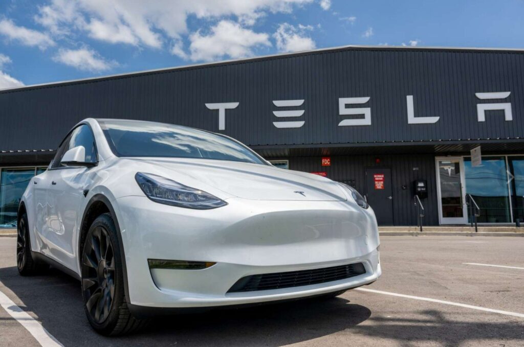 ab ulkelerinden tesla icin kotu haber satislar sert dustu BxpQp449