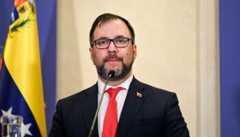 abdnin karayip denizine nukleer denizalti gondermeyi planladigi one suruldu nw9v8UM4