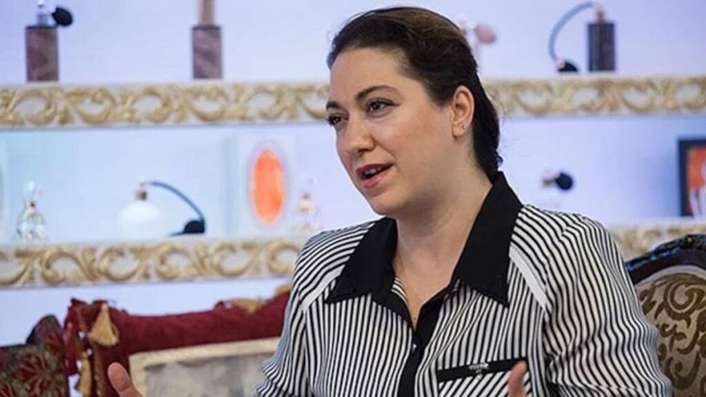 abdulhamitin torunu nurhan osmanoglundan dikkat ceken turk milleti cikisi WikUevAq