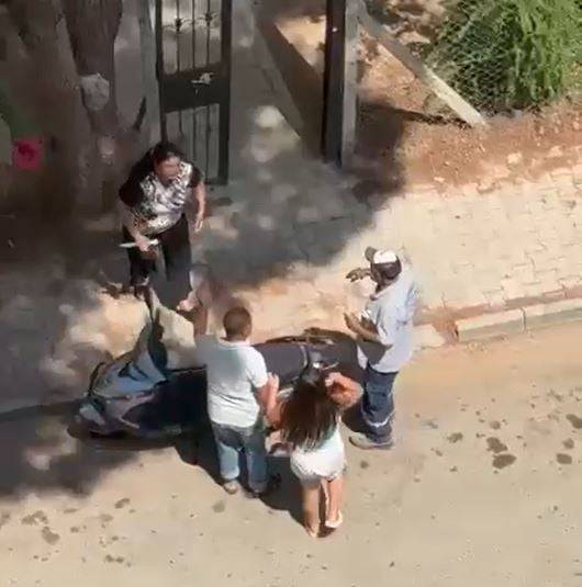 adanada anne cildirdi kizini ekmek bicagi ile dograyacakti mahalleli seferber oldu 1 UFPMRSlm