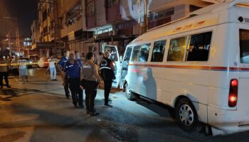 adanada kursunlanan dolmusun soforu oldu iacwF4Ab