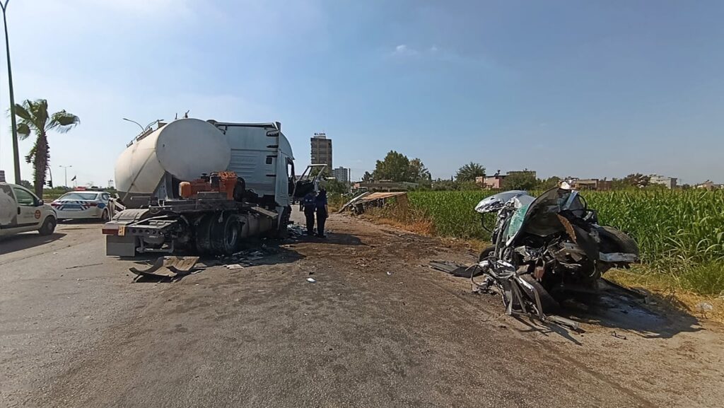 adanada tanker surucu dehseti yasatti kari koca yaralandi kamyon devrildi agO6Haxy