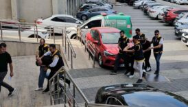 adiniz fetoye karisti yalanina dikkat milyonluk vurgun yaptilar 3q3zhbW5