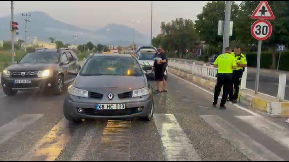akillara durgunluk veren olay carptigi kadinin uzerinden gecip kacmaya calisti 5 POEGKgu7