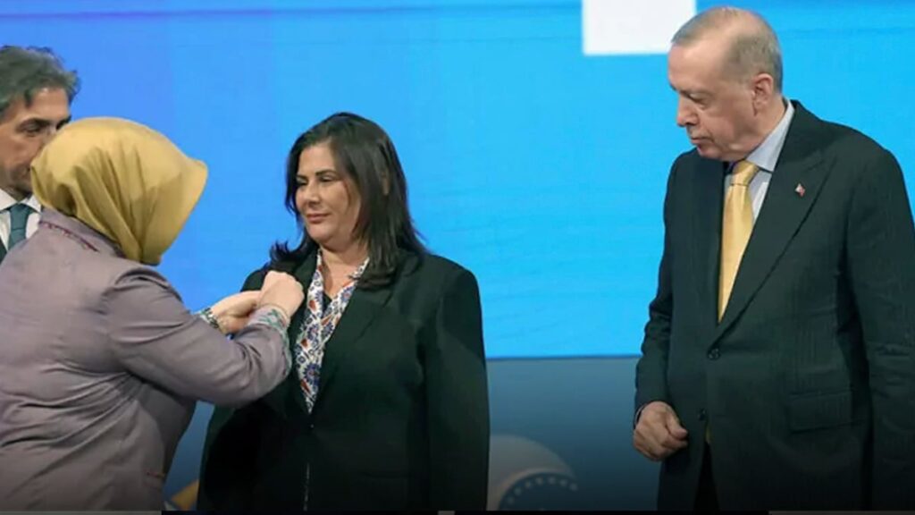 akp icinde topuklu efe krizi bu iddialar cok konusulur siyaset adina utanc verici g11SWQFB