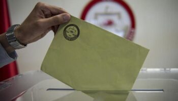akpnin yaptigi transferlerin ici bos cikti anket sonuclari geldi Jk2kHquE