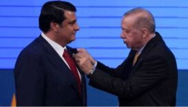 akpye gecen baskandan adrese teslim kadro chpden istifa etmisti wsKBHTxt