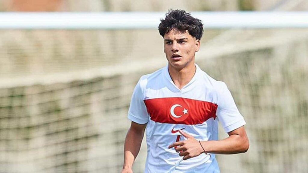 altinordunun yildizini fenerbahce kapti uttVOG6p