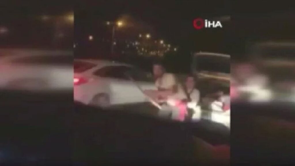 ankarada trafikte baltali saldiri iCHYEquj