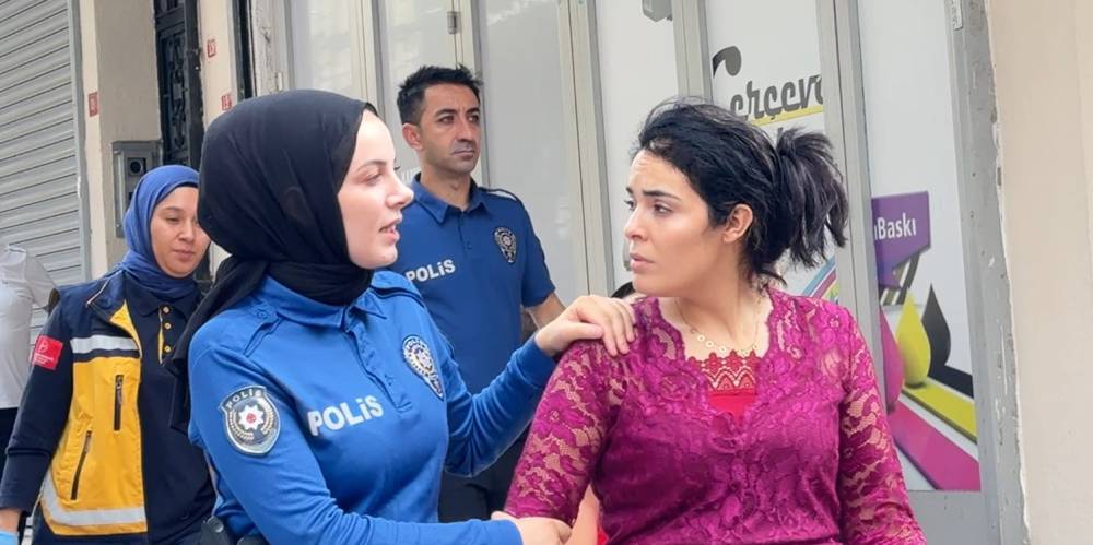 avcilarda polis ve itfaiye alarma gecti intihar sandilar gercek farkli cikti 1 7kO3qkOm