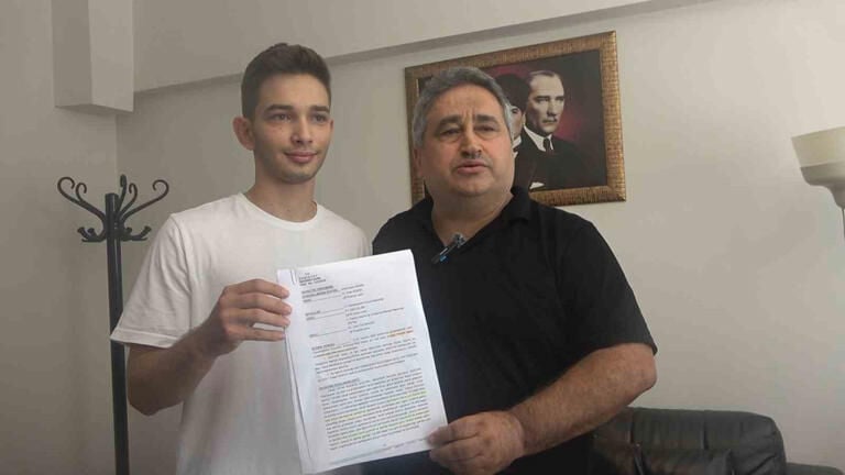 avukat olmadan ilk davasini kazandi 836 kisiyi universiteli yapti 0 H1KgKvSr