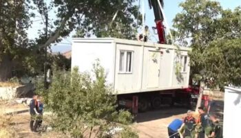 balikesirdeki depremzedelere 250 konteyner UItP4YBW