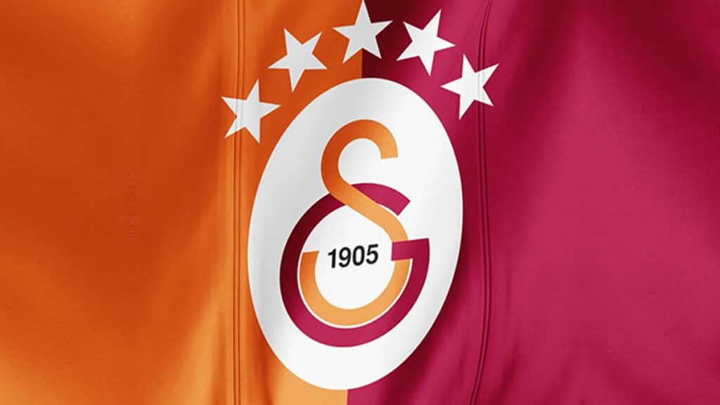 bavullarini topluyor galatasarayda ilk yolcu UiYRaDDL