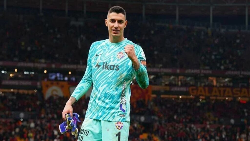 berke ozer icin flas gelisme fenerbahce lille ile anlasti 7v7nsOIN
