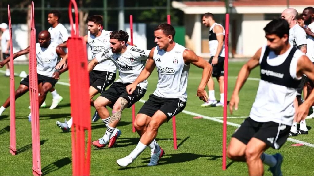 besiktas alanyaya eksik gidiyor jZ6OSxLA