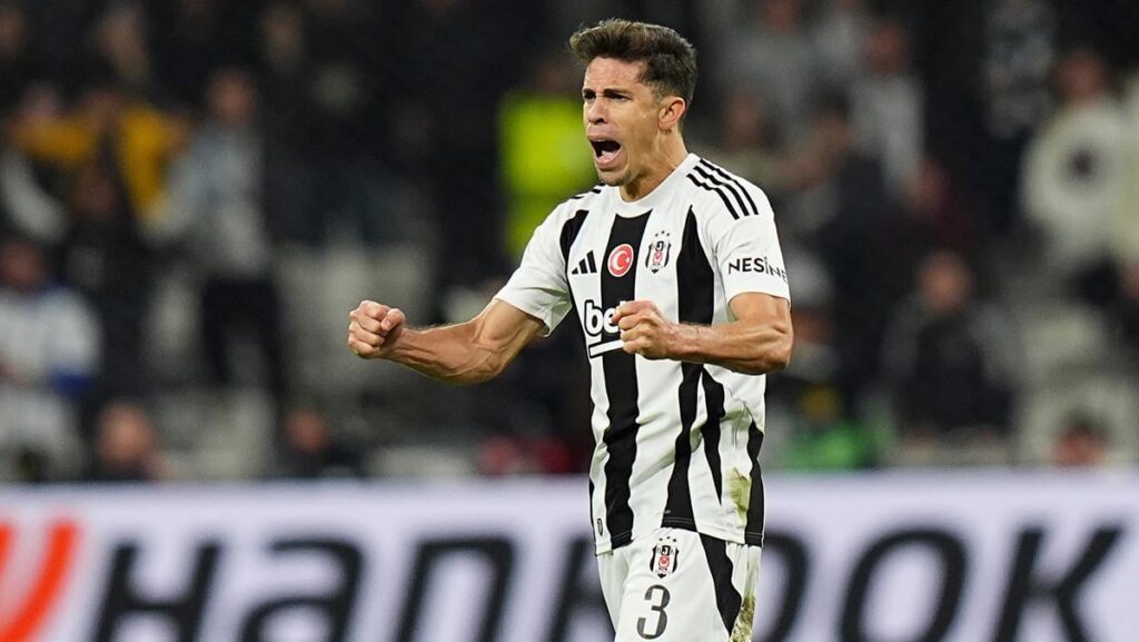 besiktasli yildiz elestirilere hak verdi NZwdFWBd