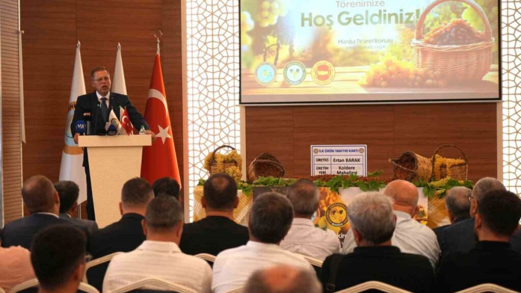 borsaya gelen yilin ilk kuru uzumu 3 bin 500 tlden alindi 2eePmBwv