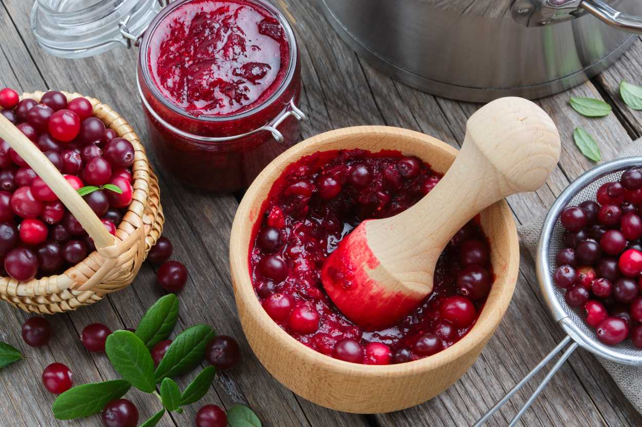 bu bitkiyi eken 1 senede evini alip altina aracini cekiyor 1 karis topragi olan
