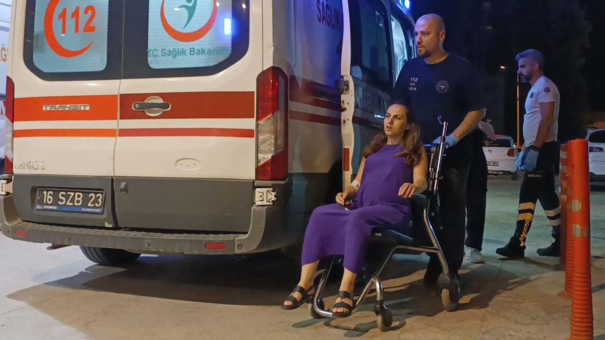bursada feci kaza 1i polis 3 yarali 0 MGw2winh