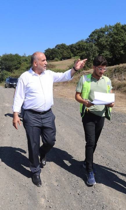 canikte 52 mahallede yol calismasi suruyor 4 XUUSqcNA