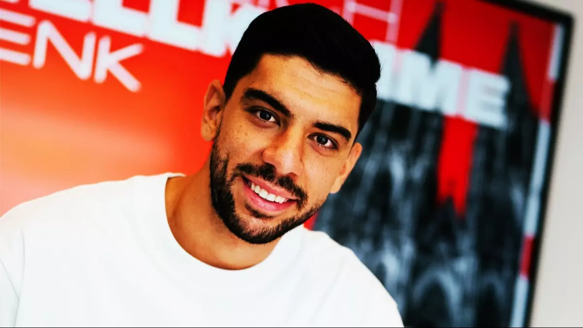cenk ozkacarin yeni takimi belli oldu 0 EEEl7vjl