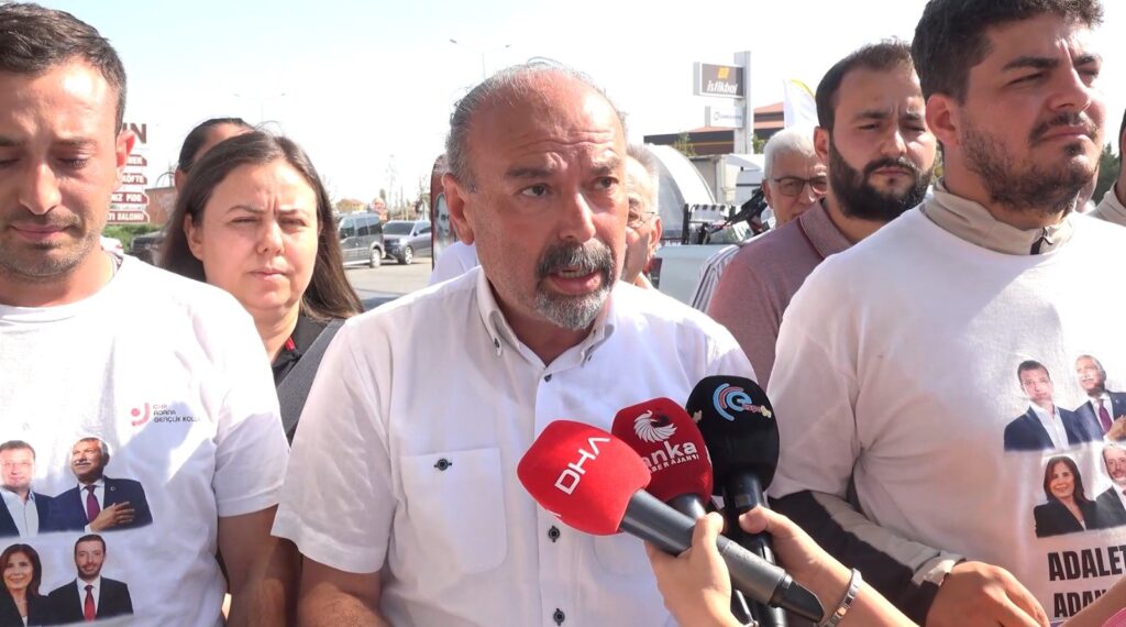 chpli gencler ozgurluk icin yuruyor aksarayda destek buyudu ByN3OhCJ