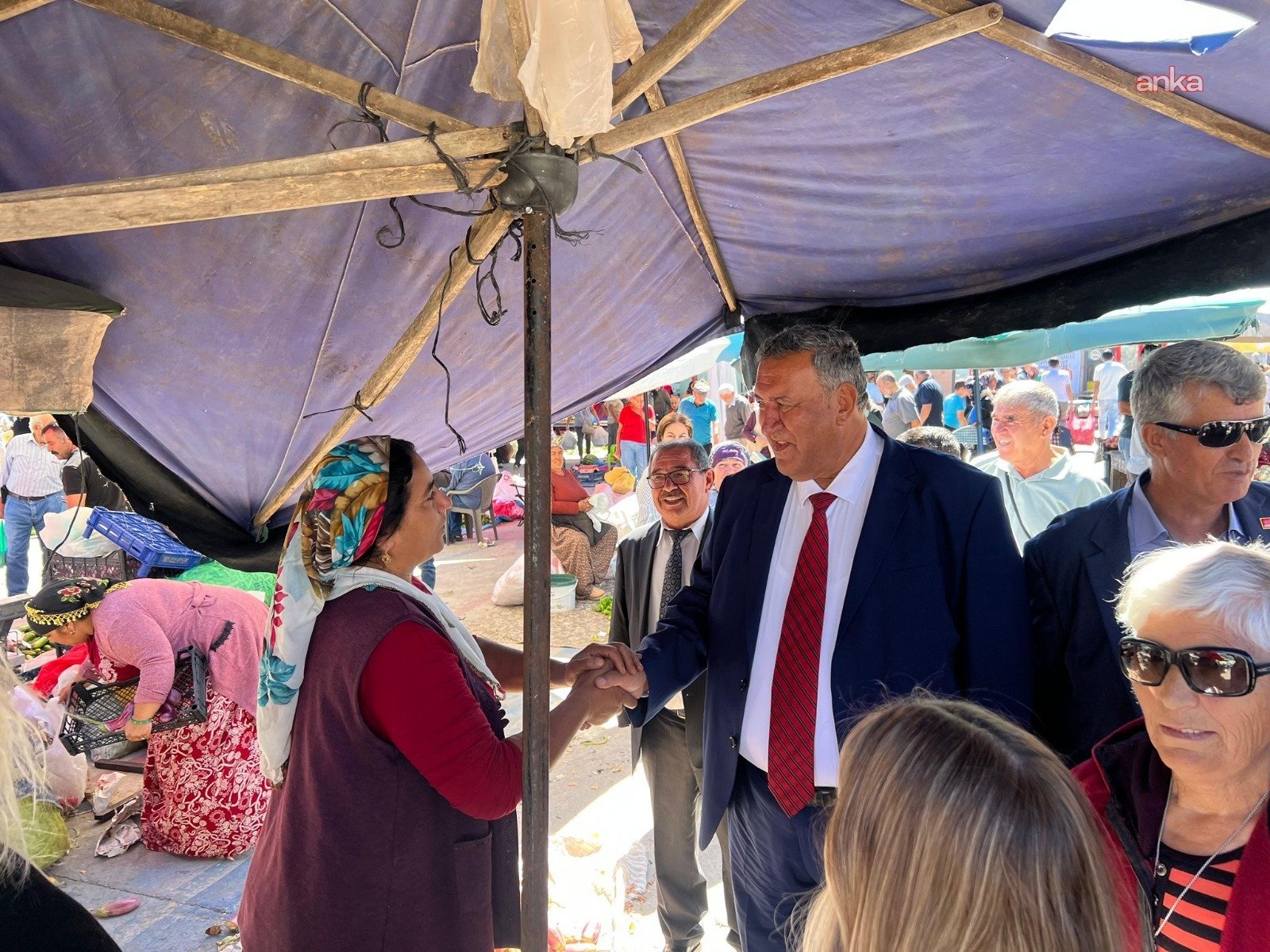 ciftcinin isyani yurek dagladi meyveyi alamiyoruz sadece tadina bakiyoruz 0