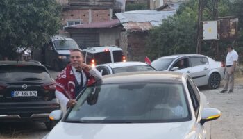 davul zurnayla askere gitti ibrahime aci haber JYDIS2zv