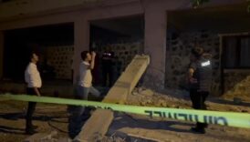 diyarbakirda iki katli evin balkonu coktu 2si bebek 5 yarali D7W42KT3