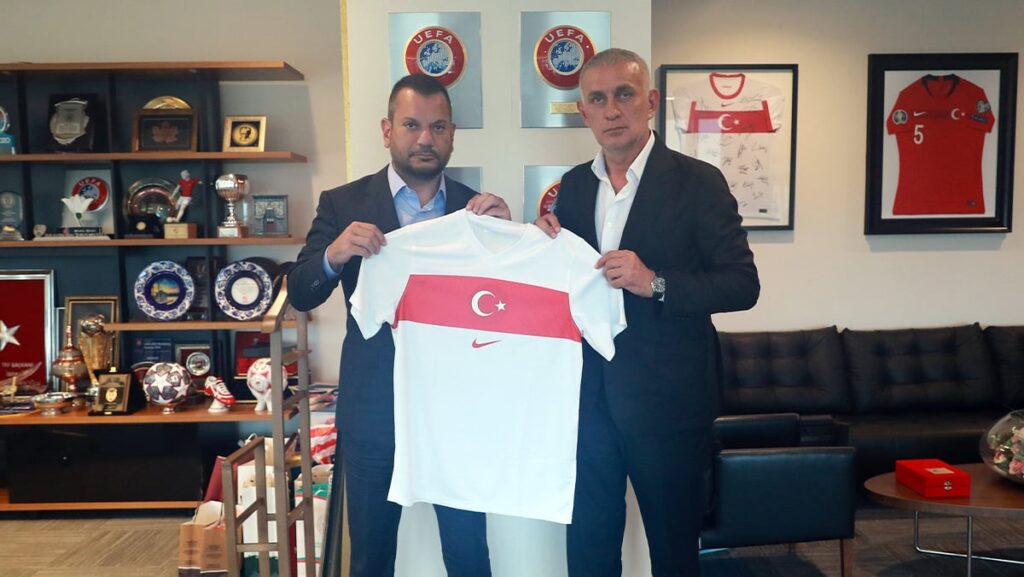 dogandan haciosmanogluna ziyaret gorus alisverisi yapildi RZ2QDuZS