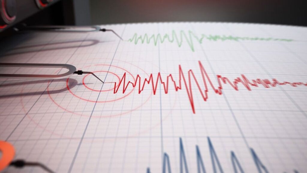 ege aciklarinda deprem 4 agustos 2025 SMulA21t