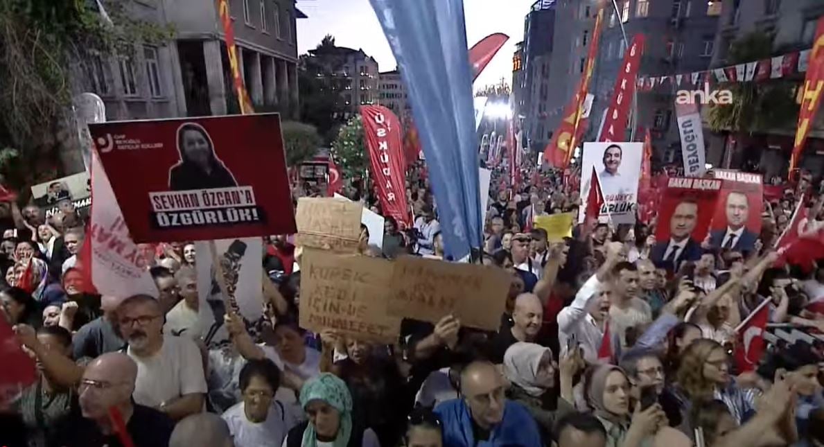 ekrem imamoglu sucludur itiraf ediyorum ozgur ozel acikladi 0