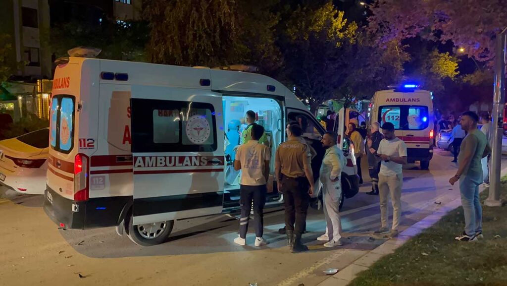 elazigda zincirleme trafik kazasi bEI7KqXa