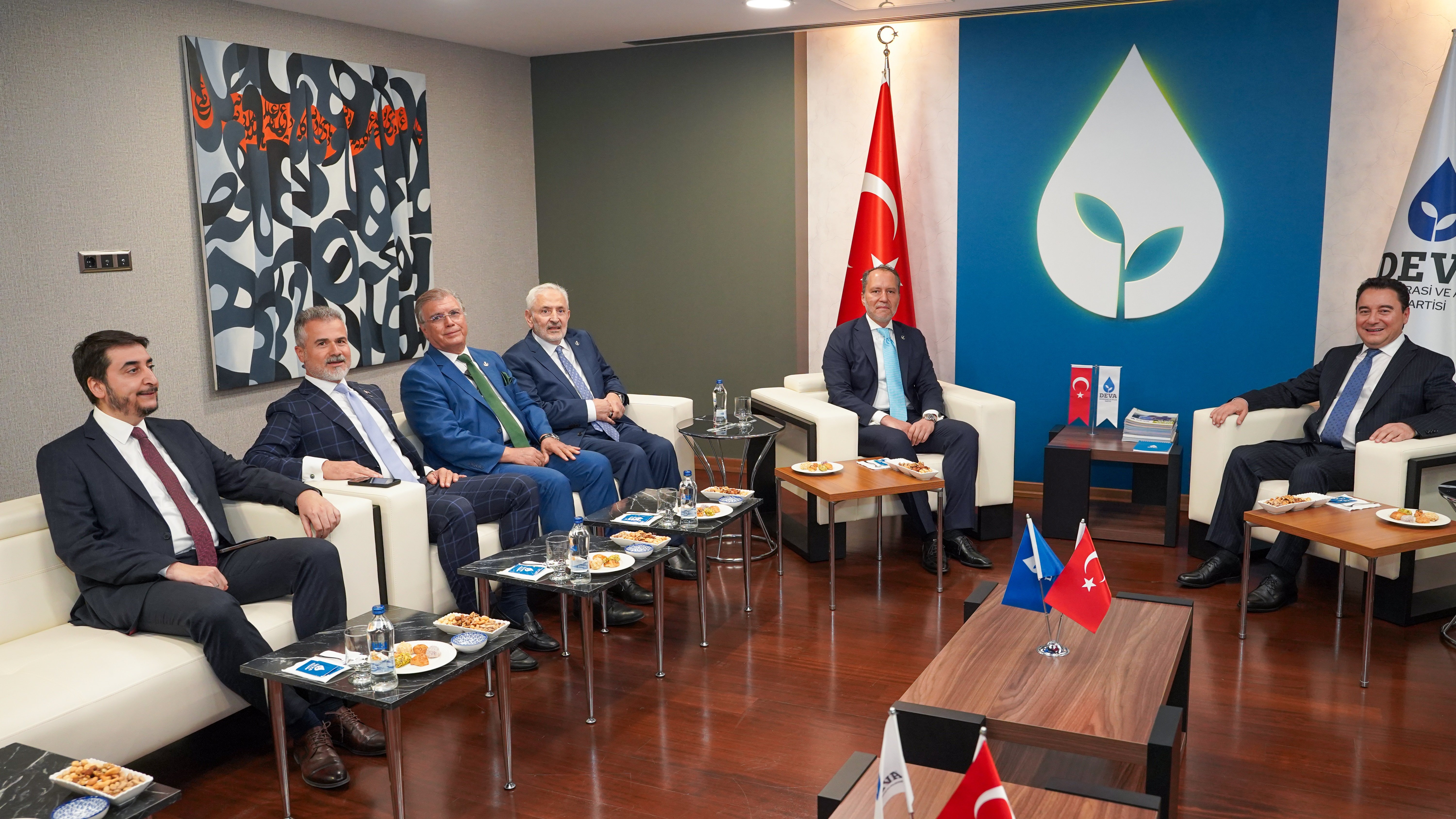 erbakandan o siyasi lidere surpriz ziyaret 0
