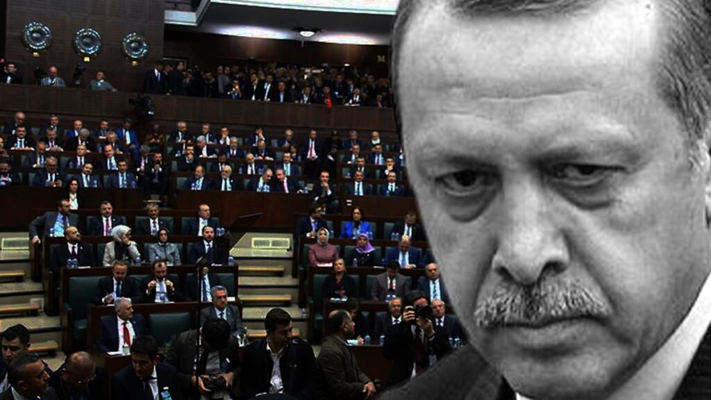 erdogani cileden cikardilar tarihe gecen anlar eski bakan devreye girdi T155YkLn