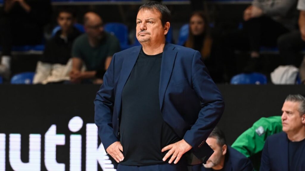 ergin atamandan fenerbahceye transfer calimi nba yildiziyla soz kesti Mfrhx1is