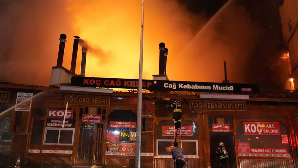 erzurum valisinden yanginla ilgili aciklama lJcCG82J