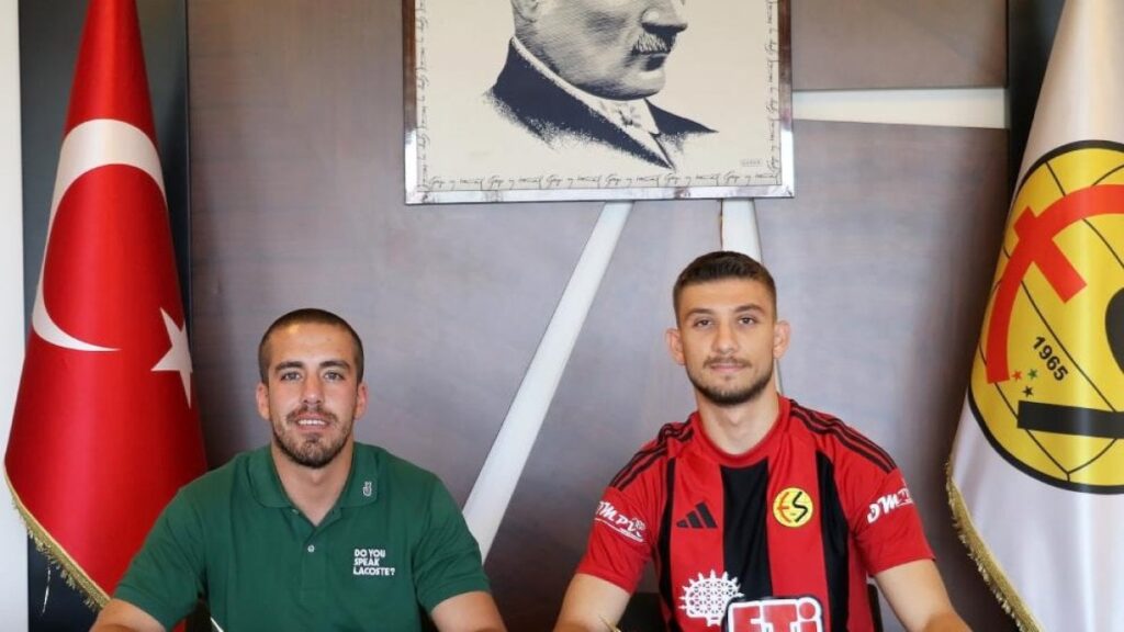 eskisehirspor yeni transferini tanitti Sic8p1hb