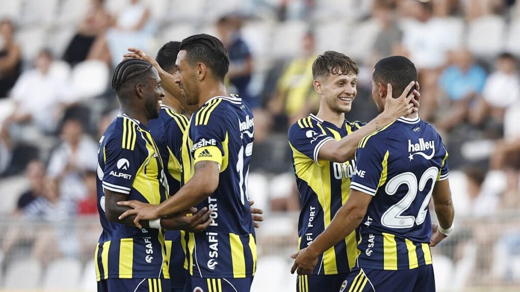 fenerbahce feyenoord deplasmaninda 3tZRZhny