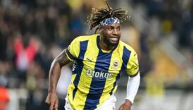 fenerbahce hakkinda olay iddialarda bulunmustu allan saint maximinden surpriz imza qS7QVsQ4
