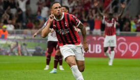 fenerbahce ve besiktas istiyordu premier lige gitti c4V7QWtG