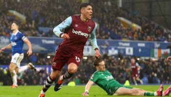 fenerbahcede transfer firtinasi kuluple anlasma tamam CWaPaIYY