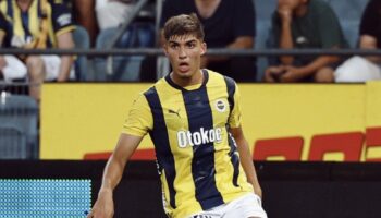 fenerbahcede yusuf akciceke flas talip Rp2tO8It
